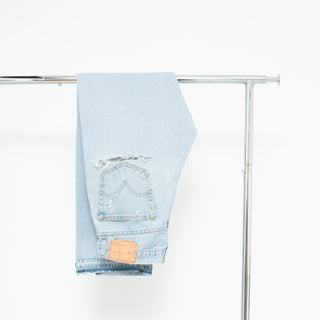 "DISTRESSED" Jeans W34 L32